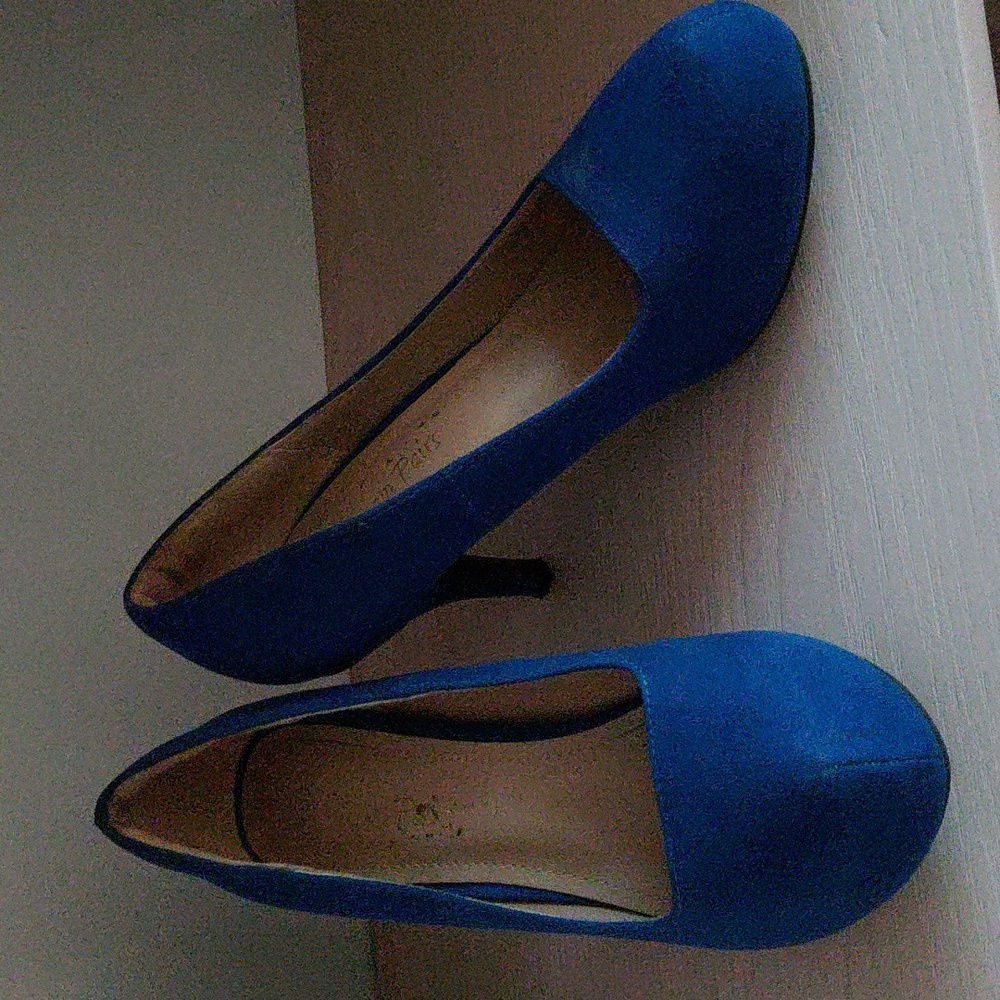 Dream Pairs Royal Blue Heels
